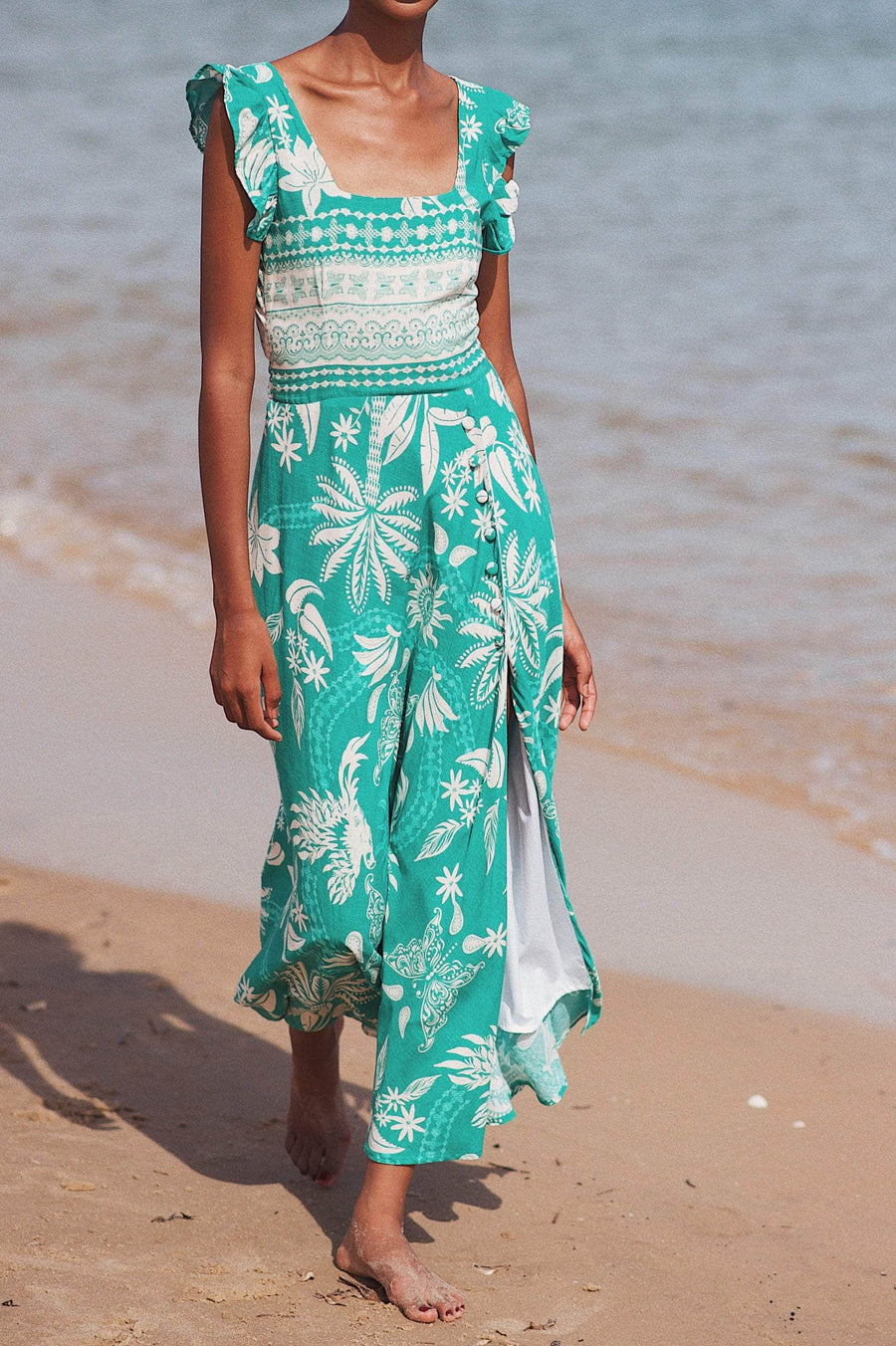 Robe Nelly